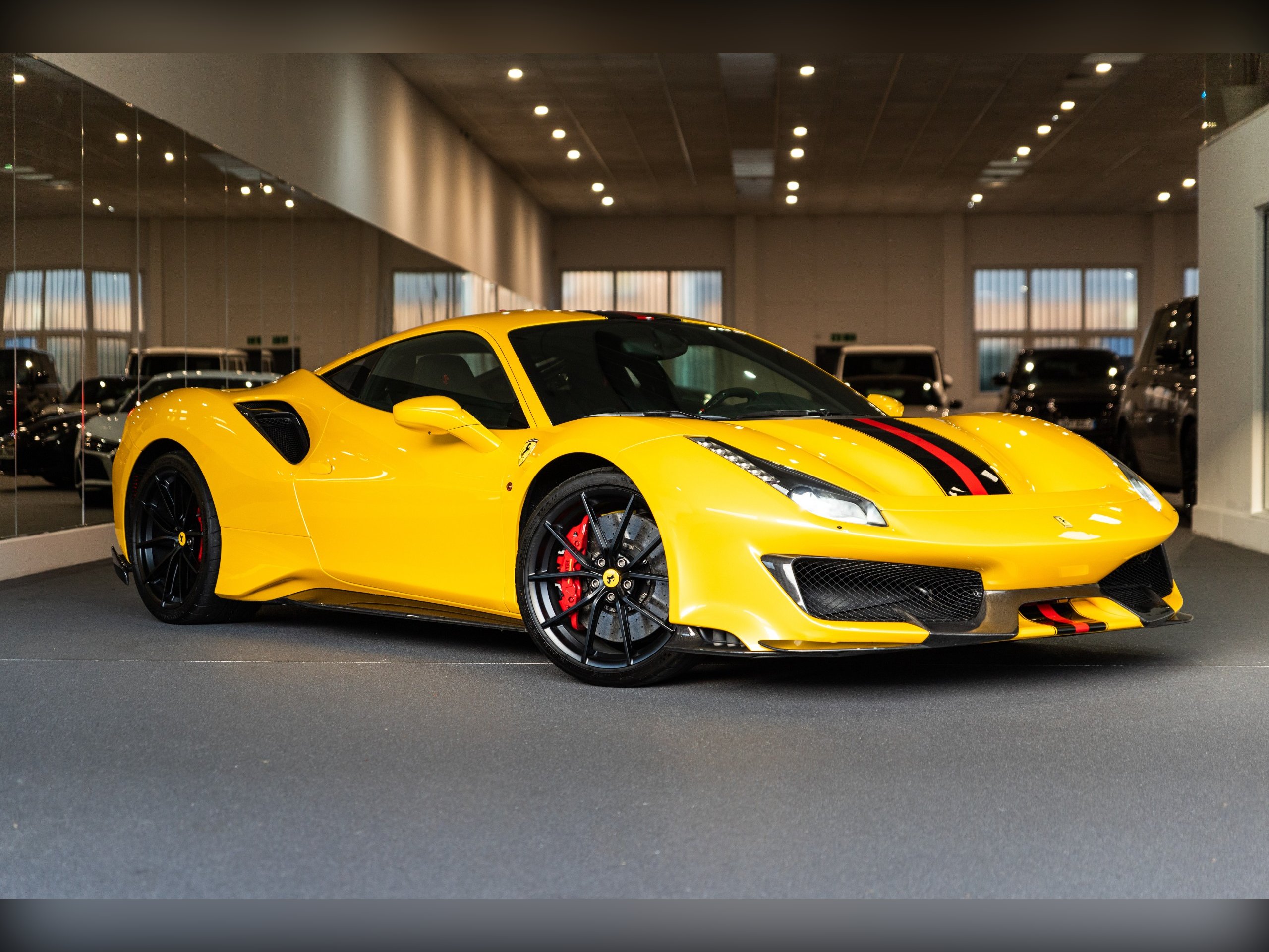 Ferrari 488 2019