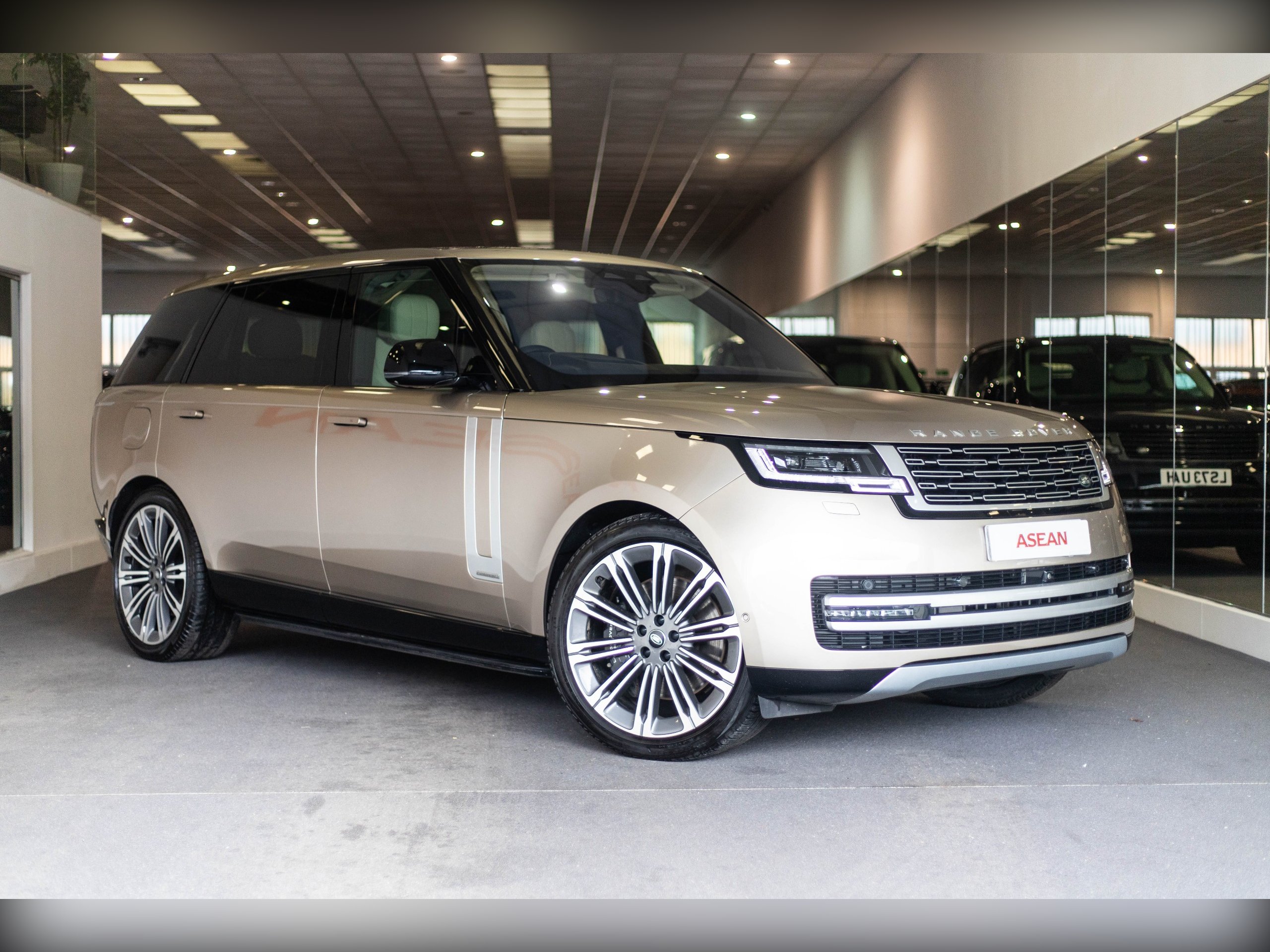 2023 Land Rover Range Rover