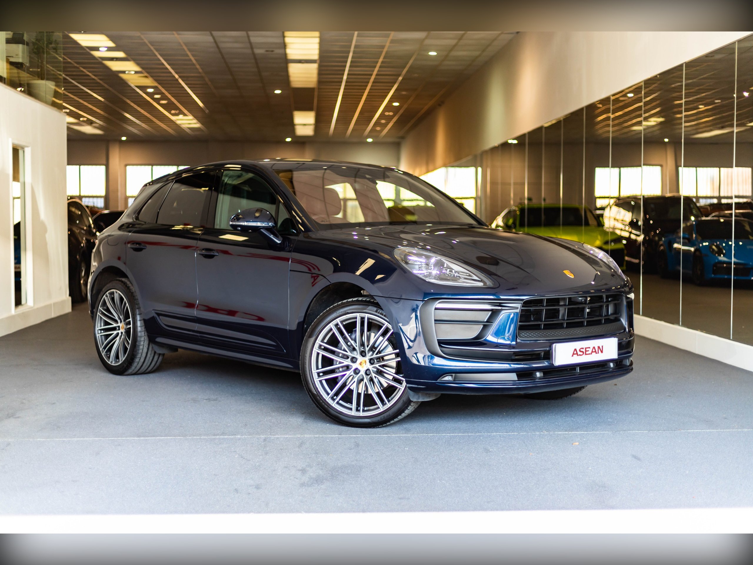2022 Porsche Macan